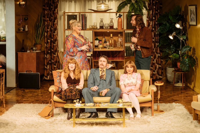 Review: ABIGAIL'S PARTY, Theatre Royal Brighton Image