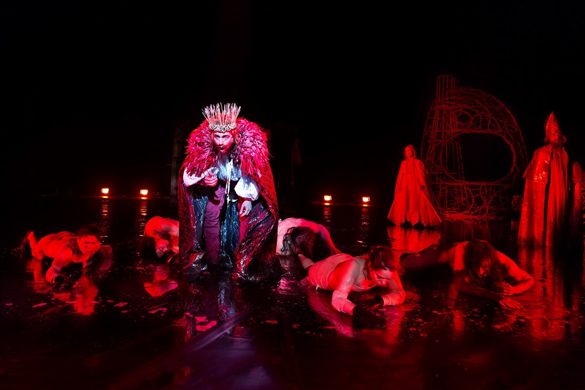 Review: KONGENS FALD at Aarhus Teater Image