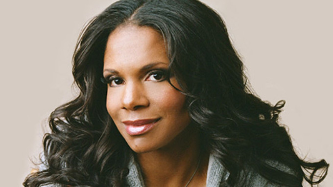 Review: AUDRA MCDONALD Gives a Perfect Concert with the NSO at the Kennedy Center  Image