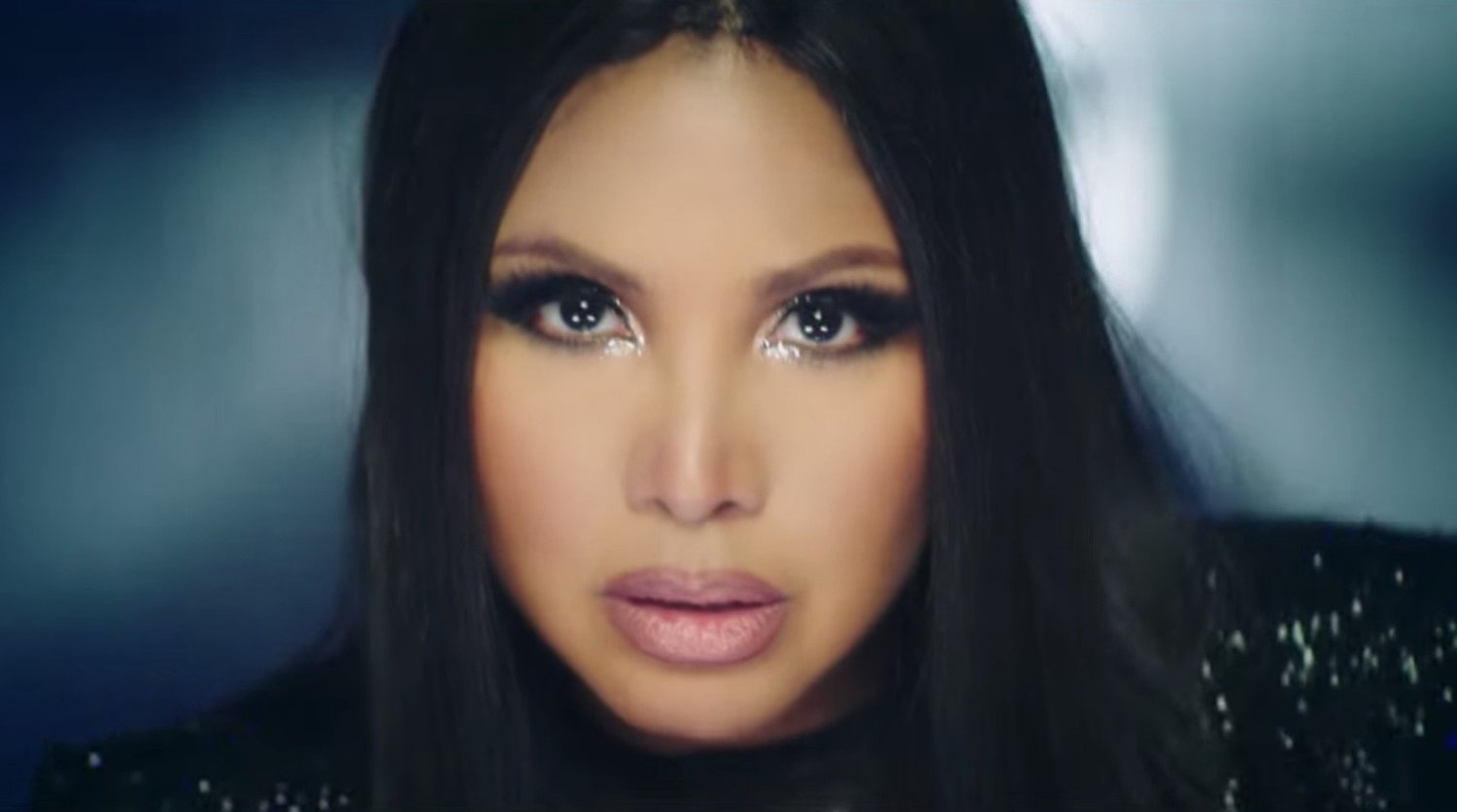 VIDEO Watch Toni Braxton's New Music Video for LONG AS I LIVE Video