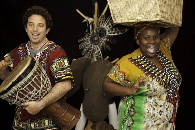 Jungle Theatre to Present Family Fun in THE MAGIC SHELL at The Masque Theatre Image