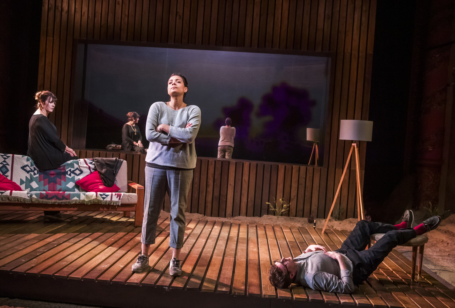 Review: LOVE-LIES-BLEEDING, The Print Room Image