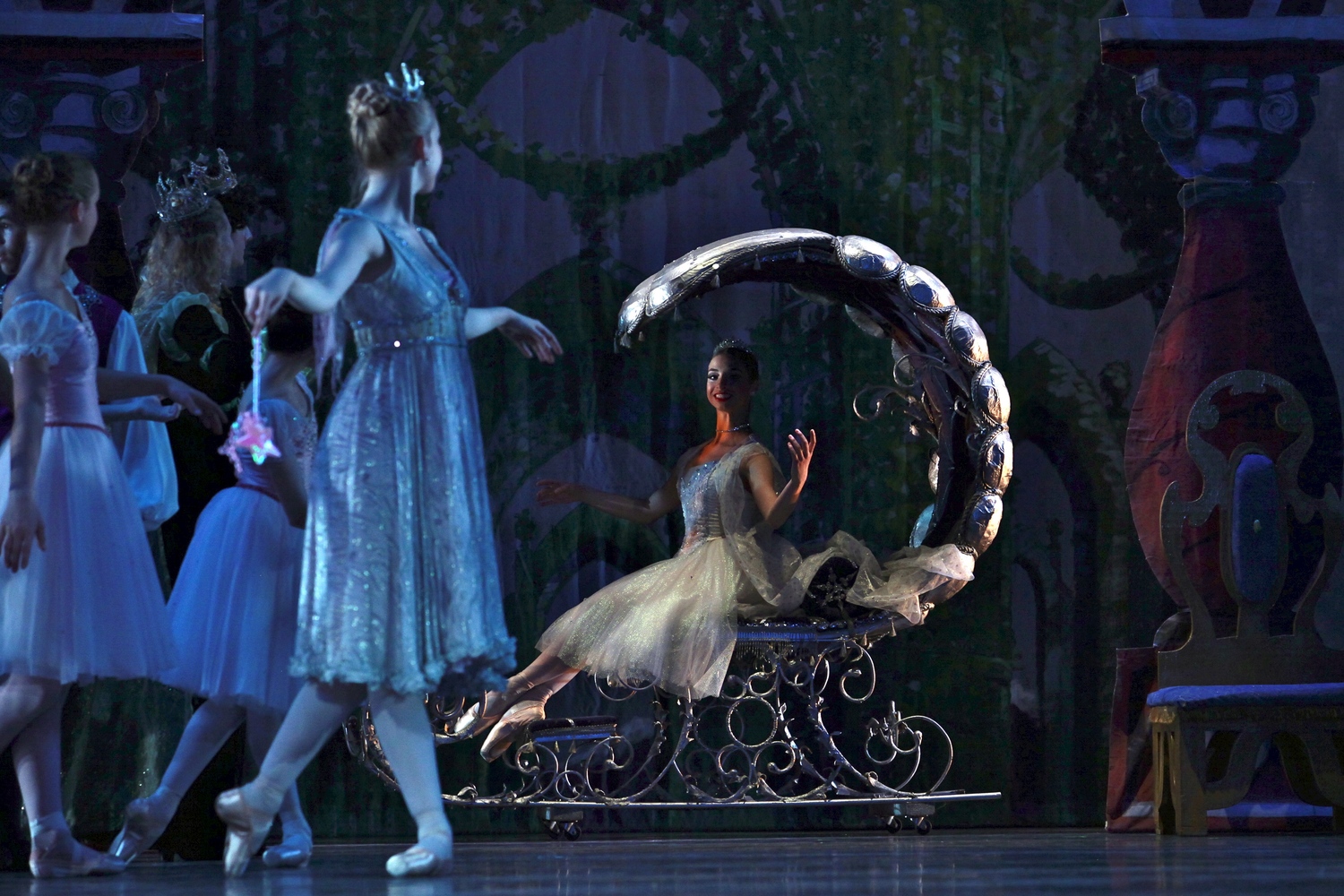 Review: CINDERELLA PIROUETTES INTO Ferguson Hall At Straz Center Image