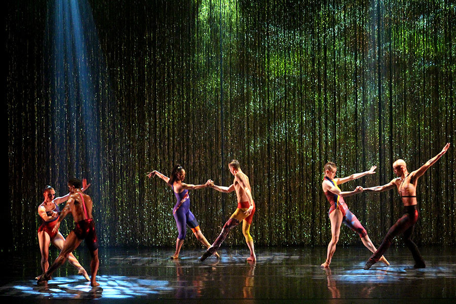 Review: BALLET BEING TRENDY. STARDUST AND BACH 25 BY COMPLEXIONS CONTEMPORARY BALLET at Bovard Auditorium USC 