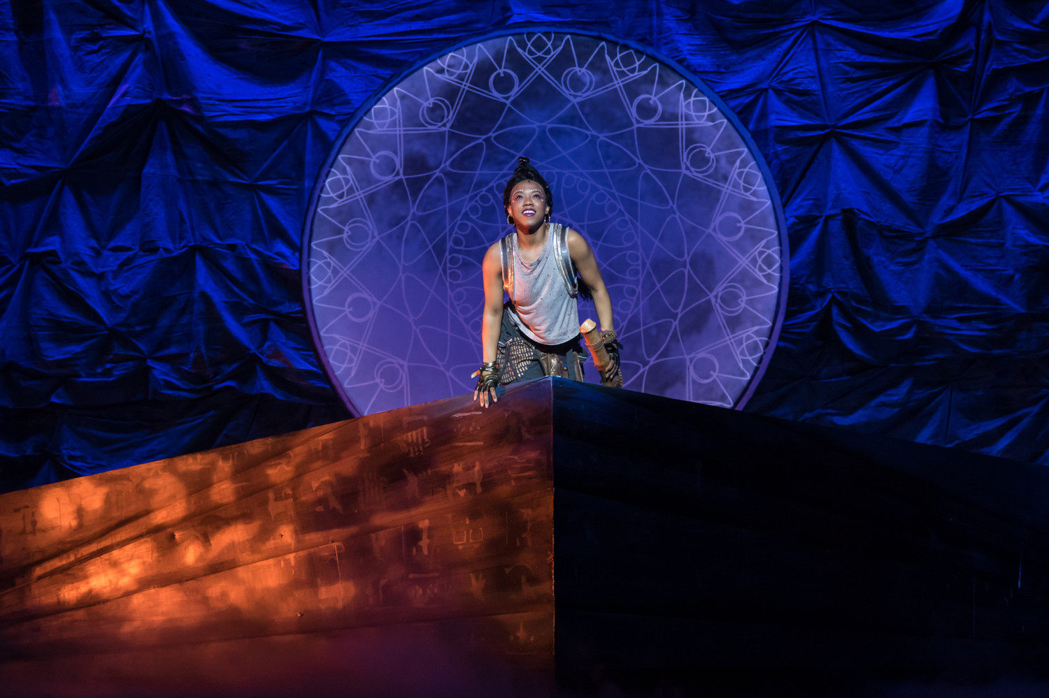 Review: ATLANTIS at Virginia Repertory Theatre 