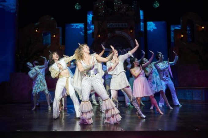 Review: GLT's MAMMA MIA! Leaves Audience Singing & Dancing in the Aisles 