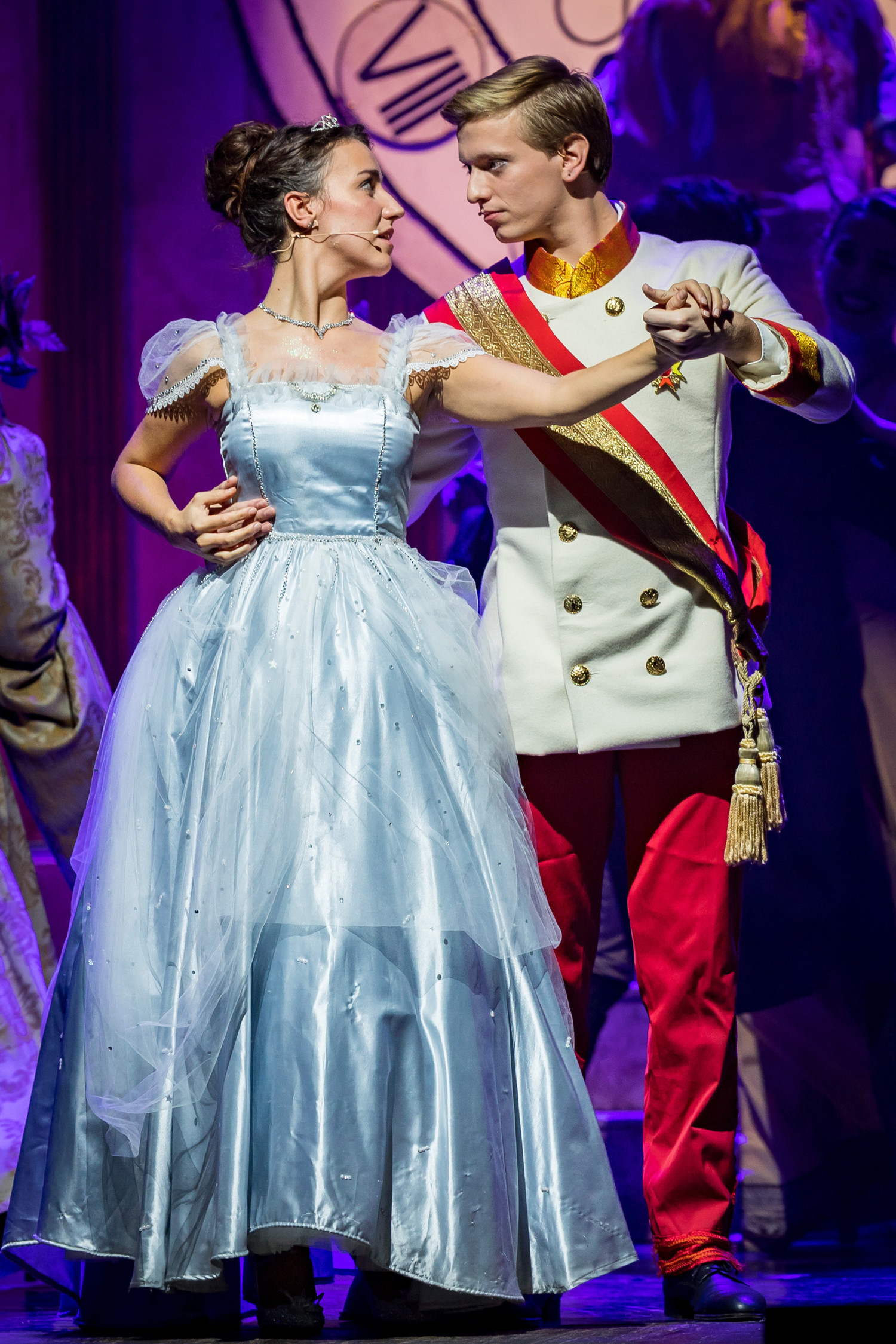 Cinderella il Musical: dal 22 al 30 dicembre al Teatro Nuovo di Milano 