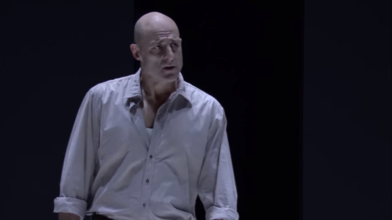 VIDEO: 30 Days Of Tony! Day 8- Ivo Van Hove Picks Up Two Tonys For A ...