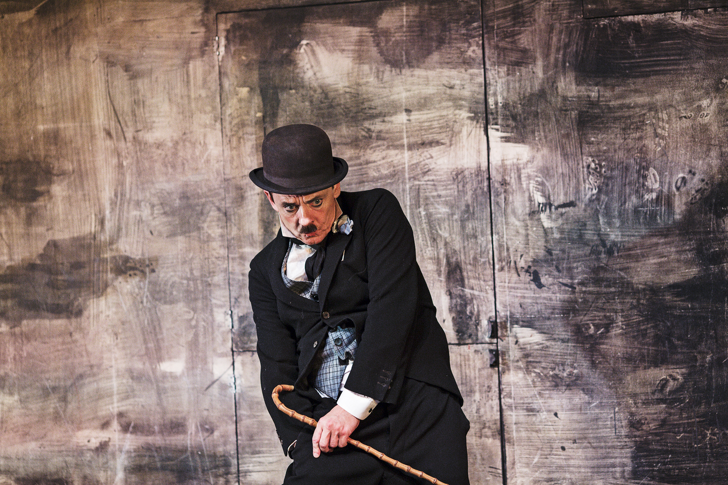 Review: DIKTATOREN at Odense Teater Image