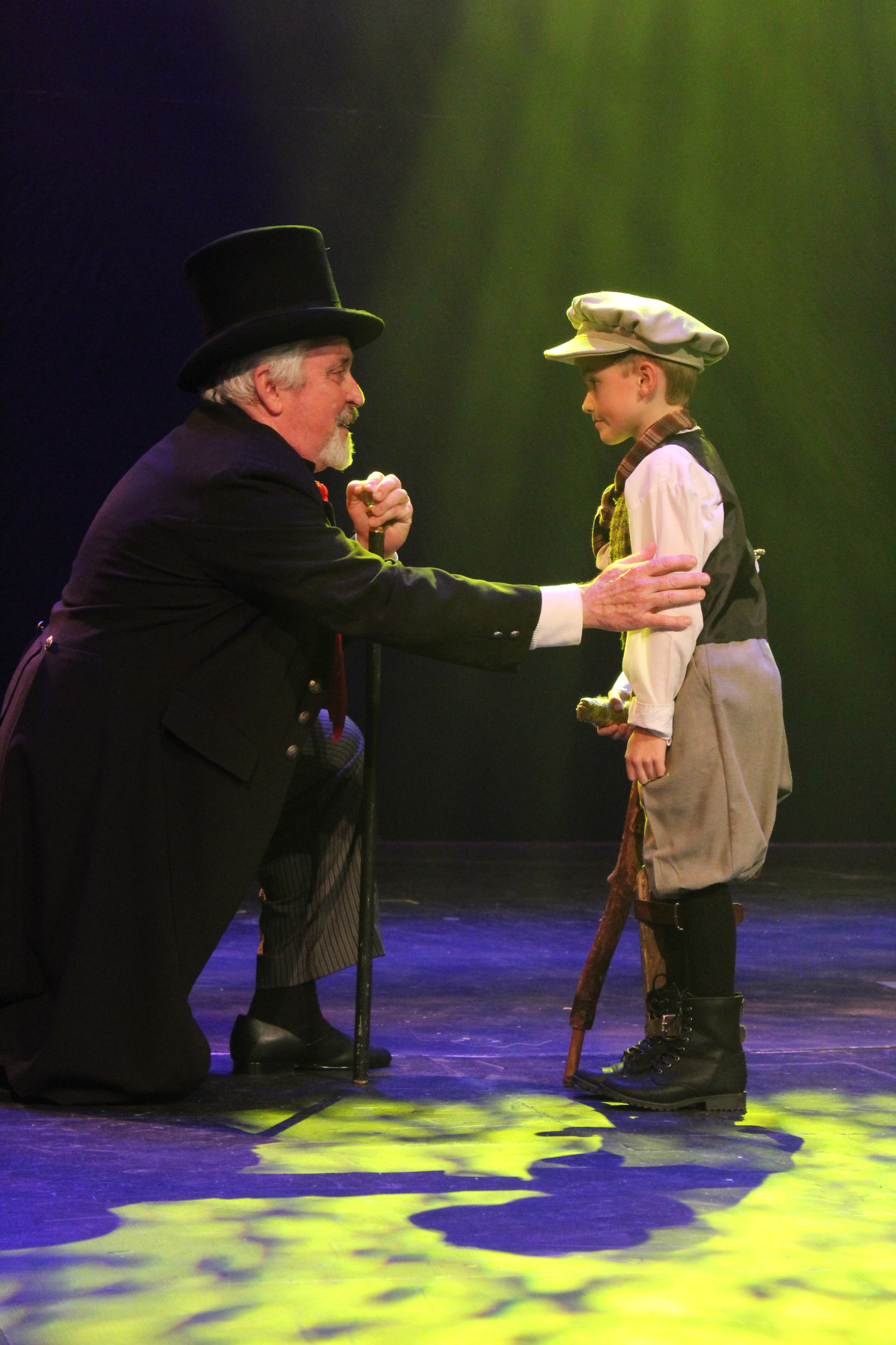 Review: A CHRISTMAS CAROL Shines Bright with Hope at Theatre Baton Rouge Image