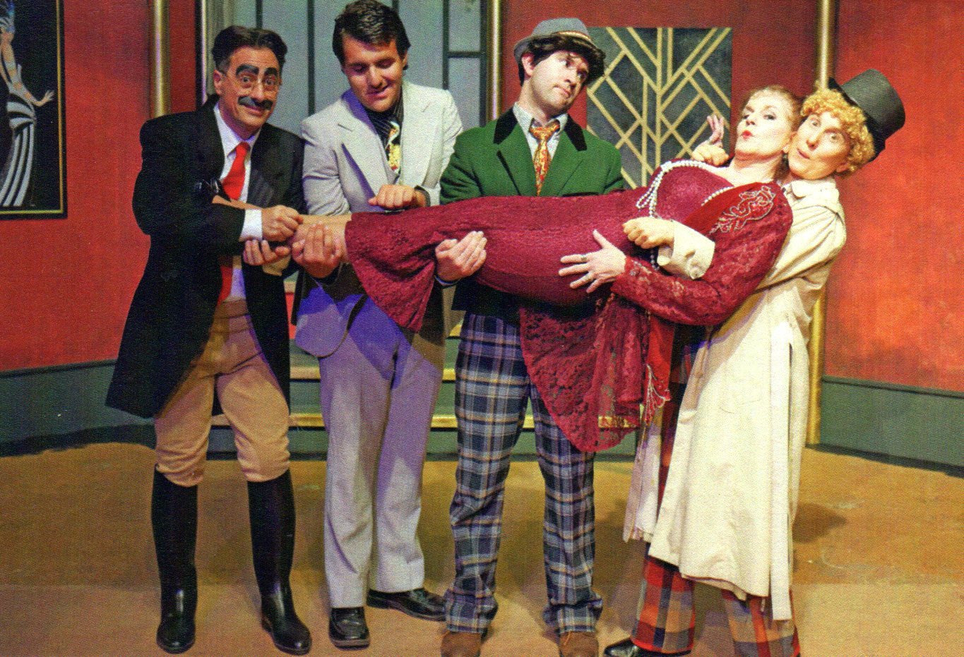 Review: ANIMAL CRACKERS at Ojai Art Center Image