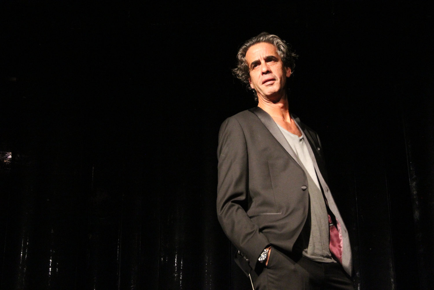 Review: DAM DAM DA DAM at MIKRO THEATRE Image