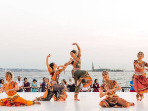 Battery Dance Now Accepting Applications For The 38th Annual BATTERY DANCE FESTIVAL 