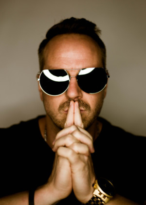 Dr. BENTZ Releases New Single 'Risin' Up' Produced By J Staffz Image