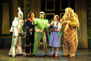 Go Beyond the Rainbow at The State Theatre with THE WIZARD OF OZ 