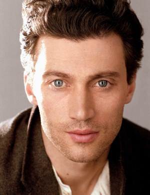 Broadway's Bryce Pinkham Headlines TN Shakespeare Company's 10th Anniversary Gala Image