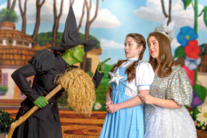 THE WIZARD OF OZ Approaches Opening at Artisan Center Theater 