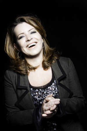 Kathleen Madigan Brings BOXED WINE AND BIGFOOT To The State Theatre  Image