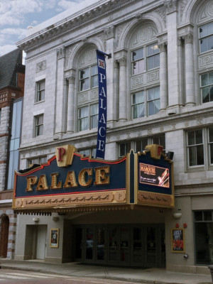 Palace Theater Unveils New Marquee Society 