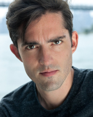 Pittsburgh Public Theater Presents HAMLET Image