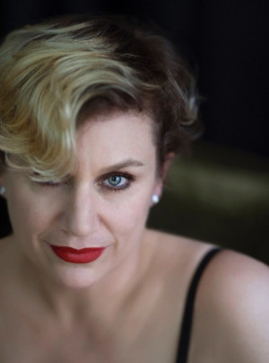 Tony Winner Cady Huffman Will Join the Cast of CHICAGO Image