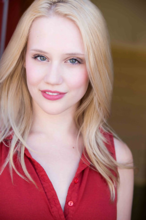 Quinn Tierney Vaira Stars In MARILYN/GOD In The Roxy Regional Theatre's Theotherspace Image