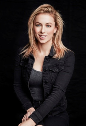 Iliza Schlesinger Returns To The Aces Of Comedy Series, 7/7 