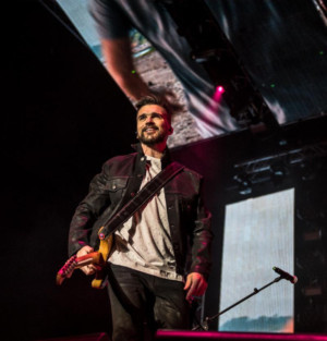 Juanes Returns To The Hollywood Bowl On 9/5 