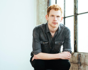 Max Chernin Brings Solo Cabaret To Green Room 42 Image
