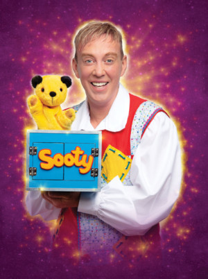 Sooty And Richard Cadell Join Grand Theatre's SLEEPING BEAUTY 