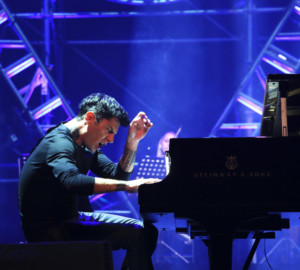 MAKSIM MRVICA Announces 2018 Australian Tour Image