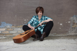 Raue Center Welcomes Singer-Songwriter Megon McDonough Image