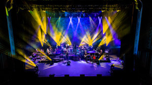 Mannheim Steamroller Brings Christmas Show To Van Wezel Image