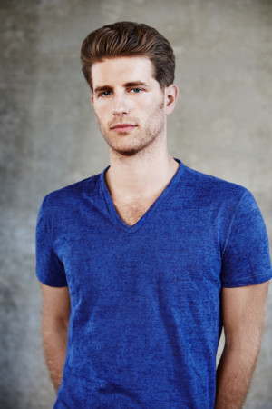 Jonah Platt Will Play Dean Dillon In New Musical TENNESSEE WHISKEY Image