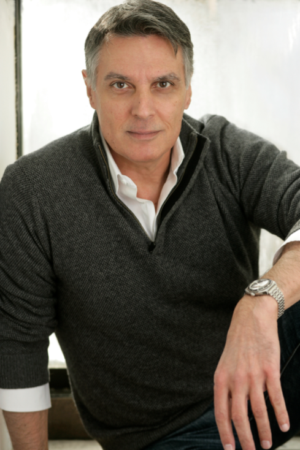 Robert Cuccioli to Star in FUN HOME at White Plains Performing Arts Center Image
