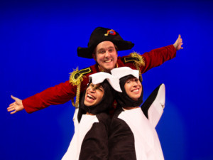 MR. POPPER'S PENGUINS Waddles Into Main Street Theater 