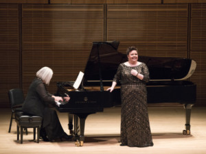 The Carnegie Hall Notables Program Presents Jamie Barton And Kathleen Kelly Image