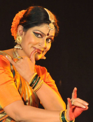 GEETA CHANDRAN's SWARNA Comes to Kamani Auditorium 