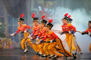 State Theatre New Jersey Presents THE NUTCRACKER With American Repertory Ballet Image