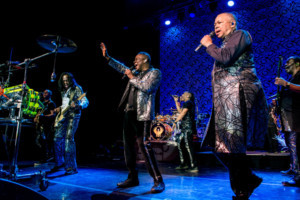 NewYork-Presbyterian And Weill Cornell Medicine's Annual Cabaret Benefit Dinner Raises Over $4 Million  Image