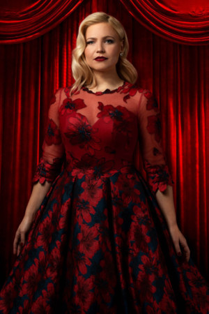 Suzie Mathers Returns To Australia To Star In BARNUM The Circus Musical Image