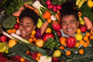 World Premiere Of FAST FOOD CHAIN Comes to Adventure Stage Chicago Image
