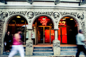 The Second City Offers Furloughed Workers Free Tickets, Meals And Improv Classes Image