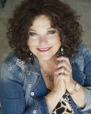 Comedian Vicki Barbolak To Play The Den Theatre Image
