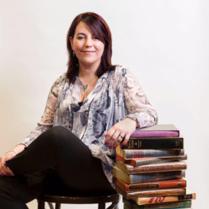 Perth Author Rachael Johns Comes To Nedlands Library 