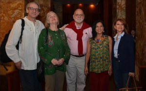 En la Sala Manuel M. Ponce se realizó una lectura trilingüe de la obra del historiador, Erótica Náhuatl  Image