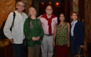 En la Sala Manuel M. Ponce se realizó una lectura trilingüe de la obra del historiador, Erótica Náhuatl Image