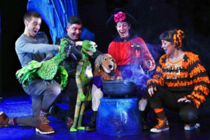 ROOM ON A BROOM Heads To Theatre Royal Winchester 