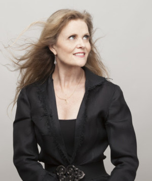 Café Carlyle Welcomes Tony Danza, Sutton Foster, And More This Spring Image