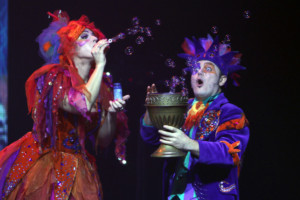 State Theatre New Jersey Presents B-THE UNDERWATER BUBBLE SHOW  Image